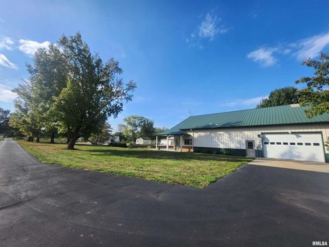 Tiny photo for 2878 Sunfield Road, Duquoin, IL 62832 (MLS # EB460215)