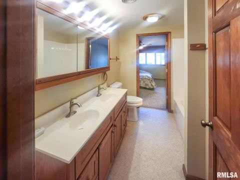 Tiny photo for 2878 Sunfield Road, Duquoin, IL 62832 (MLS # EB460215)