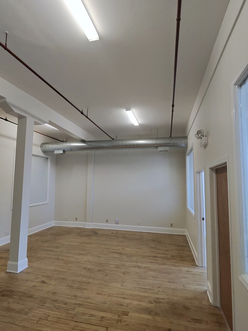 1404 W FULTON Street