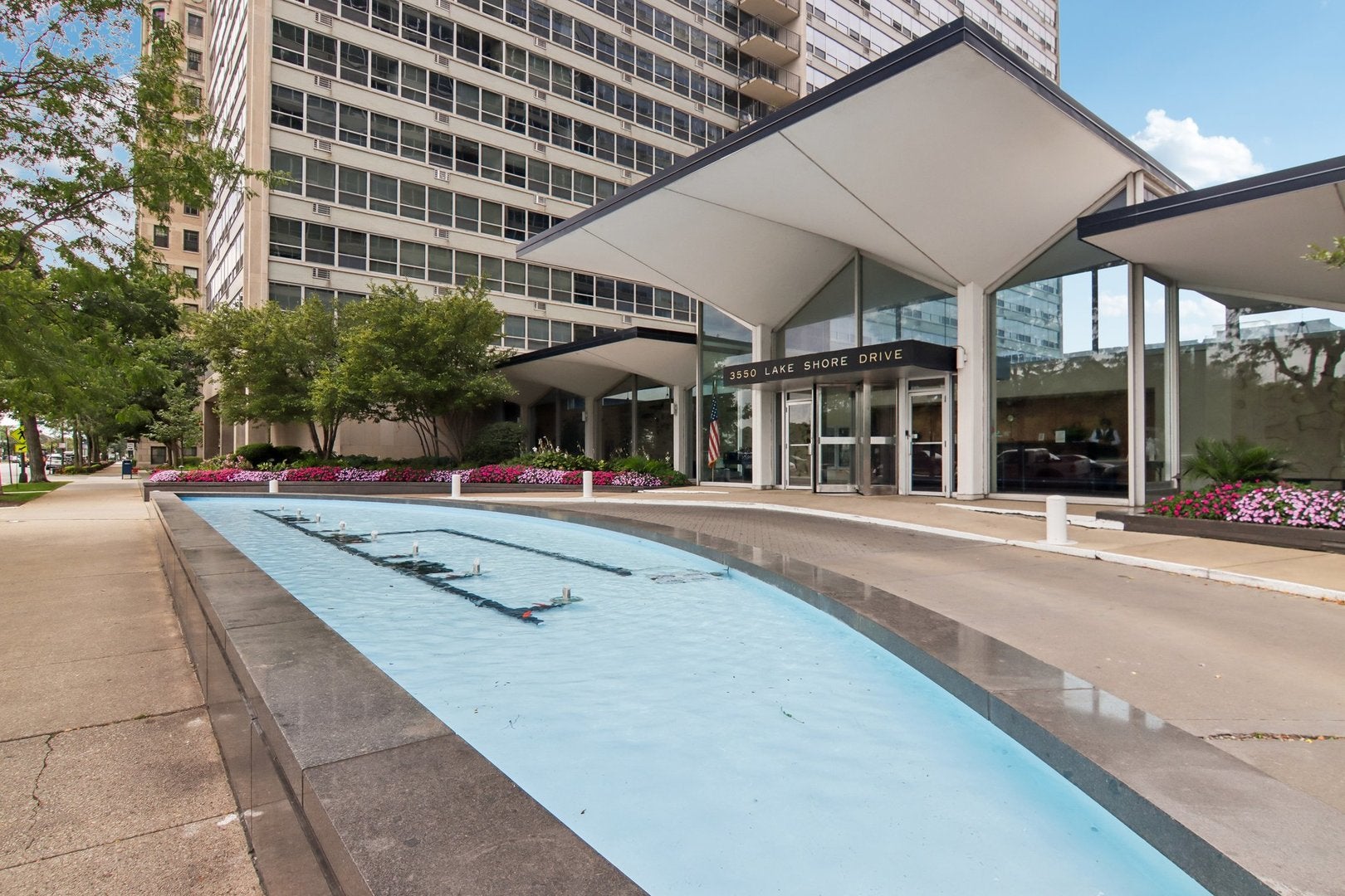 3550 N Lake Shore Drive N 820