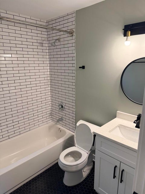 Tiny photo for 133 S Lincoln Avenue, Mundelein, IL 60060 (MLS # 12752654)