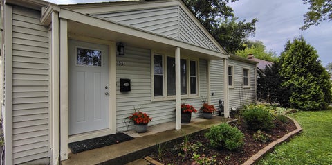 Photo of 133 S Lincoln Avenue, Mundelein, IL 60060 (MLS # 12752654)