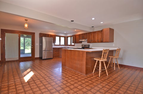 Tiny photo for 2113 Fields Place, Ottawa, IL 61350 (MLS # 12758588)