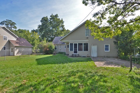 Tiny photo for 2113 Fields Place, Ottawa, IL 61350 (MLS # 12758588)