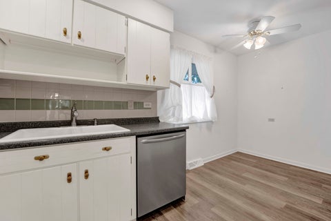 Tiny photo for 4100 Hudson Drive, Hoffman Estates, IL 60192 (MLS # 12733375)