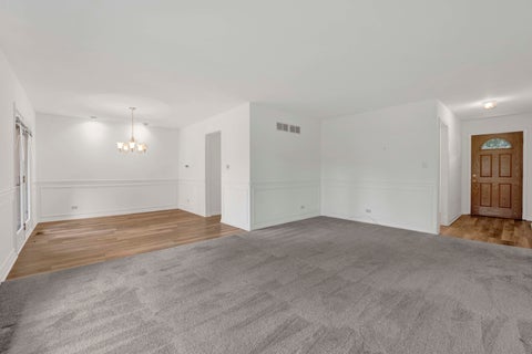 Tiny photo for 4100 Hudson Drive, Hoffman Estates, IL 60192 (MLS # 12733375)