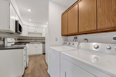 Tiny photo for 4100 Hudson Drive, Hoffman Estates, IL 60192 (MLS # 12733375)