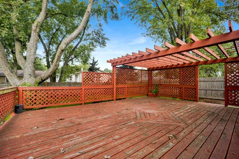 Tiny photo for 4100 Hudson Drive, Hoffman Estates, IL 60192 (MLS # 12733375)