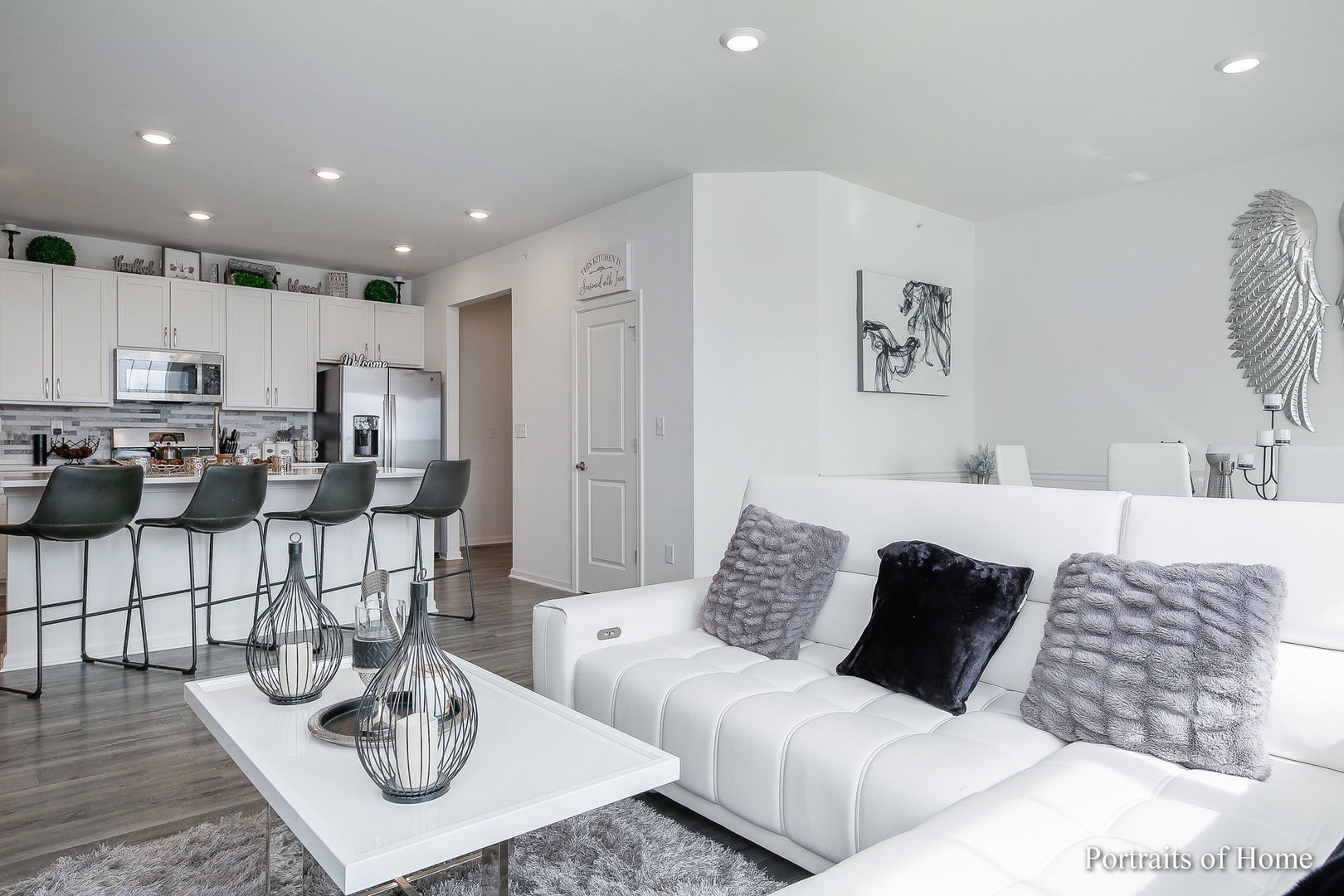 1252 Hawk Hollow Drive