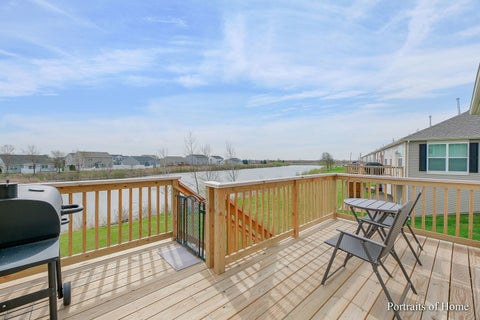 Tiny photo for 1252 Hawk Hollow Drive, Yorkville, IL 60560 (MLS # 12715885)
