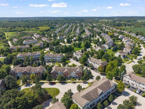 Tiny photo for 274 Comstock Drive, Elgin, IL 60124 (MLS # 12751569)