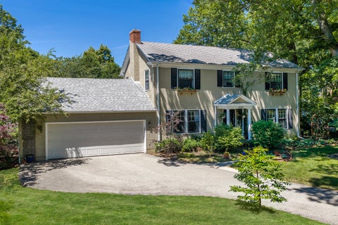 Photo of 1370 Forest Avenue, Highland Park, IL 60035 (MLS # 12685910)