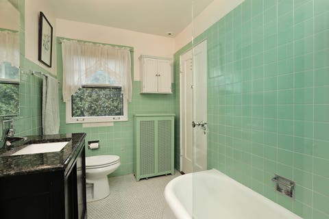 Tiny photo for 1370 Forest Avenue, Highland Park, IL 60035 (MLS # 12685910)