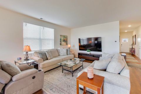 Tiny photo for 2355 Cannon Drive, Pingree Grove, IL 60140 (MLS # 12612636)