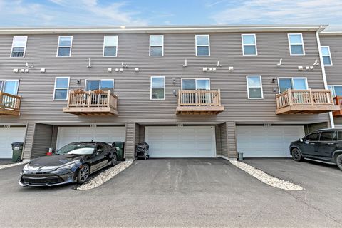 Tiny photo for 804 Briar Glen Court, Hampshire, IL 60140 (MLS # 12497943)