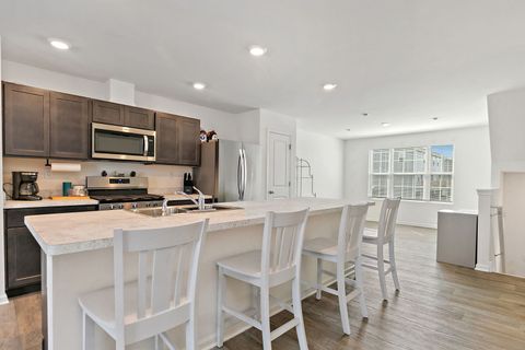 Tiny photo for 804 Briar Glen Court, Hampshire, IL 60140 (MLS # 12497943)