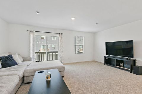 Tiny photo for 804 Briar Glen Court, Hampshire, IL 60140 (MLS # 12497943)