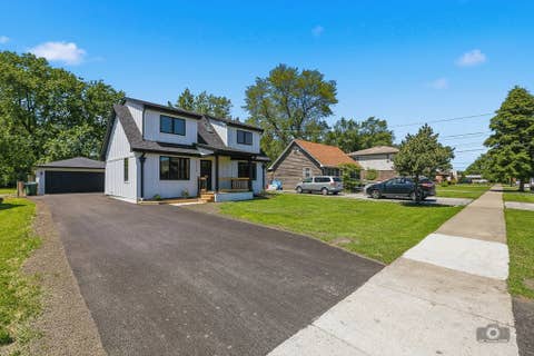 Tiny photo for 9338 Sayre Avenue, Oak Lawn, IL 60453 (MLS # 12731961)