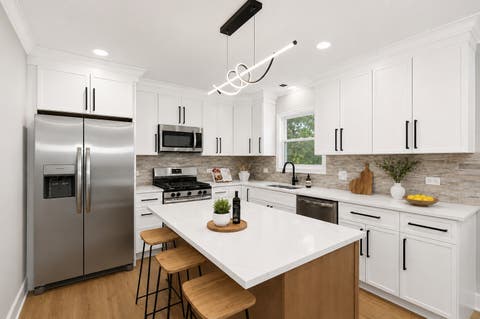 Tiny photo for 9338 Sayre Avenue, Oak Lawn, IL 60453 (MLS # 12731961)
