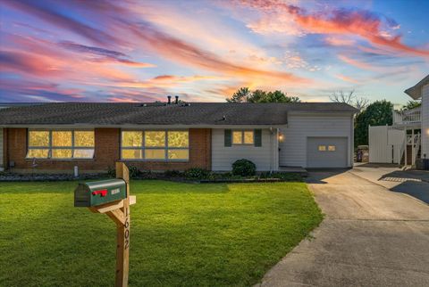 Tiny photo for 1602 GOLFVIEW Circle, Rantoul, IL 61866 (MLS # 12488562)