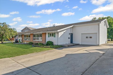 Tiny photo for 1602 GOLFVIEW Circle, Rantoul, IL 61866 (MLS # 12488562)