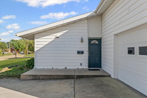 Tiny photo for 1602 GOLFVIEW Circle, Rantoul, IL 61866 (MLS # 12488562)