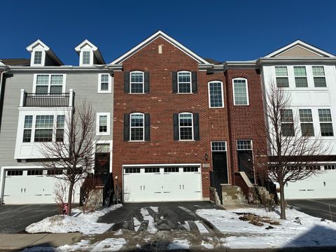 Photo of 2534 Huntleigh Lane, Woodridge, IL 60517 (MLS # 12617251)