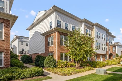 A home in Woodridge