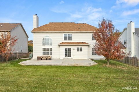 Tiny photo for 945 Wyndham Drive, South Elgin, IL 60177 (MLS # 12517585)