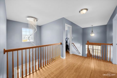 Tiny photo for 945 Wyndham Drive, South Elgin, IL 60177 (MLS # 12517585)