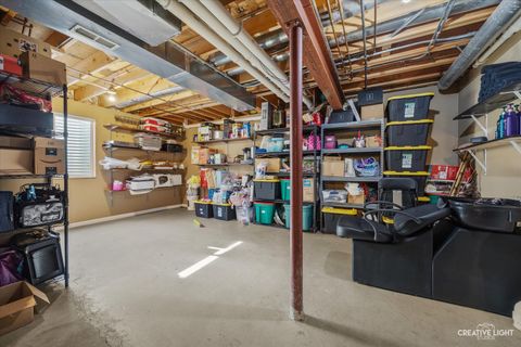 Tiny photo for 945 Wyndham Drive, South Elgin, IL 60177 (MLS # 12517585)