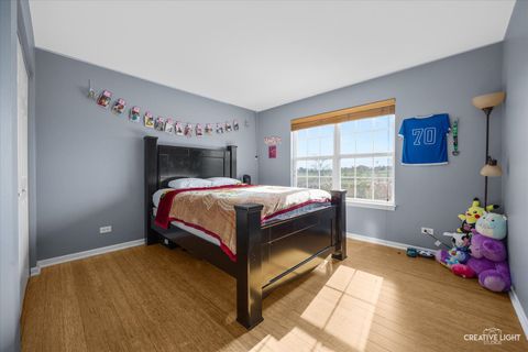 Tiny photo for 945 Wyndham Drive, South Elgin, IL 60177 (MLS # 12517585)