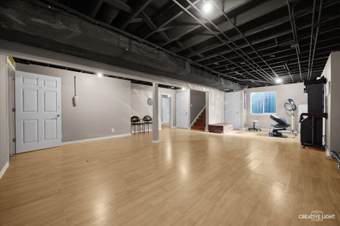 Tiny photo for 945 Wyndham Drive, South Elgin, IL 60177 (MLS # 12517585)