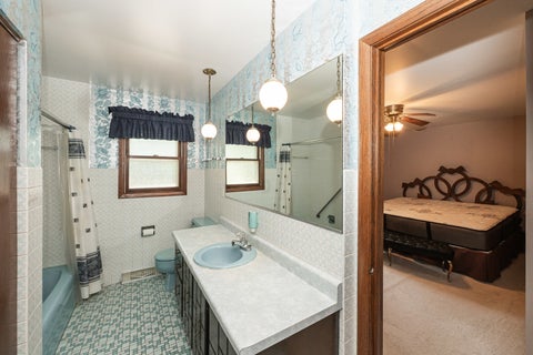 Tiny photo for 801 Memorial Drive, Calumet City, IL 60409 (MLS # 12783127)