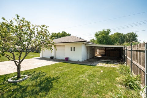 Tiny photo for 801 Memorial Drive, Calumet City, IL 60409 (MLS # 12783127)