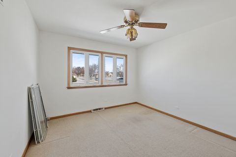 Tiny photo for 4738 N Potawatomie Avenue, Chicago, IL 60656 (MLS # 12621629)