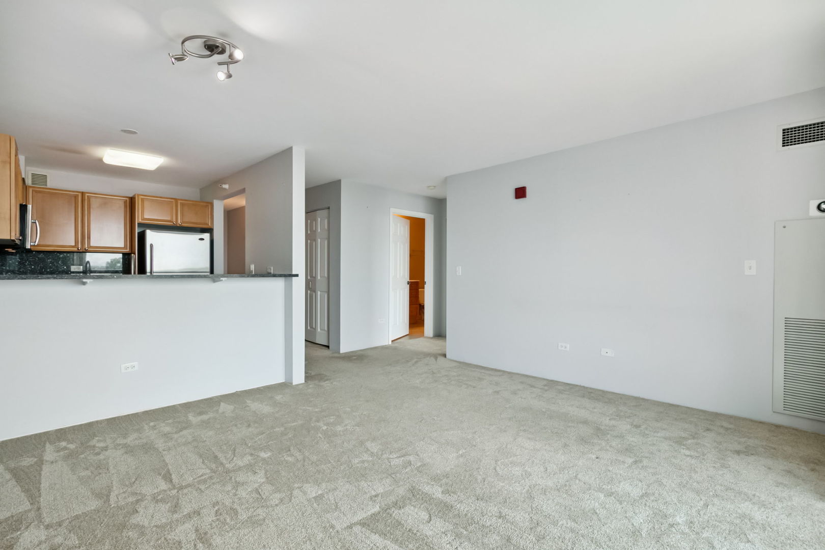1640 Maple Avenue 903