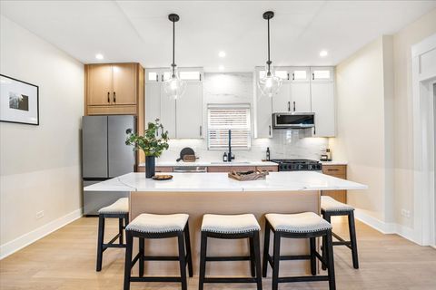 Tiny photo for 5700 W Grace Street, Chicago, IL 60634 (MLS # 12542614)