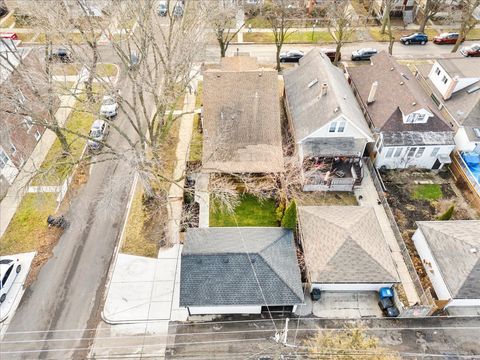 Tiny photo for 5700 W Grace Street, Chicago, IL 60634 (MLS # 12542614)
