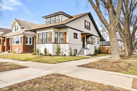 Tiny photo for 5700 W Grace Street, Chicago, IL 60634 (MLS # 12542614)