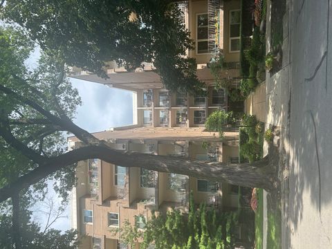 Tiny photo for 407 Ashland Avenue #3G, River Forest, IL 60305 (MLS # 12299715)