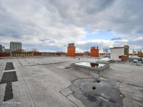 Tiny photo for 305 W Fullerton Parkway #4W, Chicago, IL 60614 (MLS # 12421633)