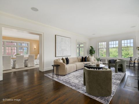 Tiny photo for 305 W Fullerton Parkway #4W, Chicago, IL 60614 (MLS # 12421633)