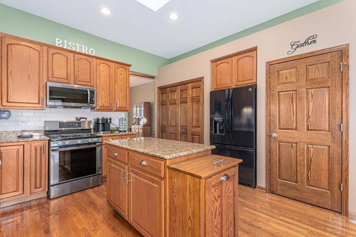 2884 Taylor Glen Drive