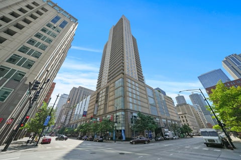 Photo of 545 N Dearborn Street #2607, Chicago, IL 60654 (MLS # 12748469)