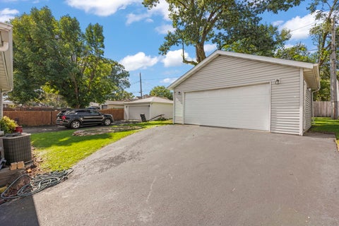 Tiny photo for 1917 N Hickory Street, Crest Hill, IL 60403 (MLS # 12756961)