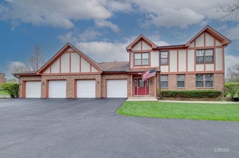 Photo of 223 Glen Ridge Lane #1B, Bloomingdale, IL 60108 (MLS # 12621709)