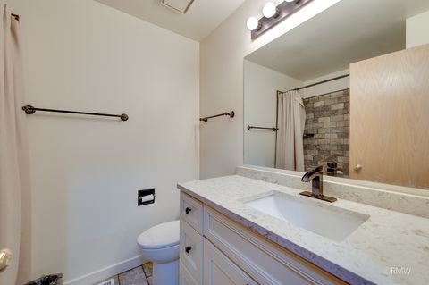 Tiny photo for 223 Glen Ridge Lane #1B, Bloomingdale, IL 60108 (MLS # 12621709)