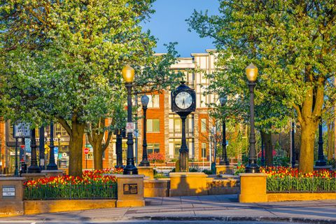 Tiny photo for 6901 Meadowcrest Drive, Downers Grove, IL 60516 (MLS # 12418247)