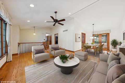 Tiny photo for 6901 Meadowcrest Drive, Downers Grove, IL 60516 (MLS # 12418247)